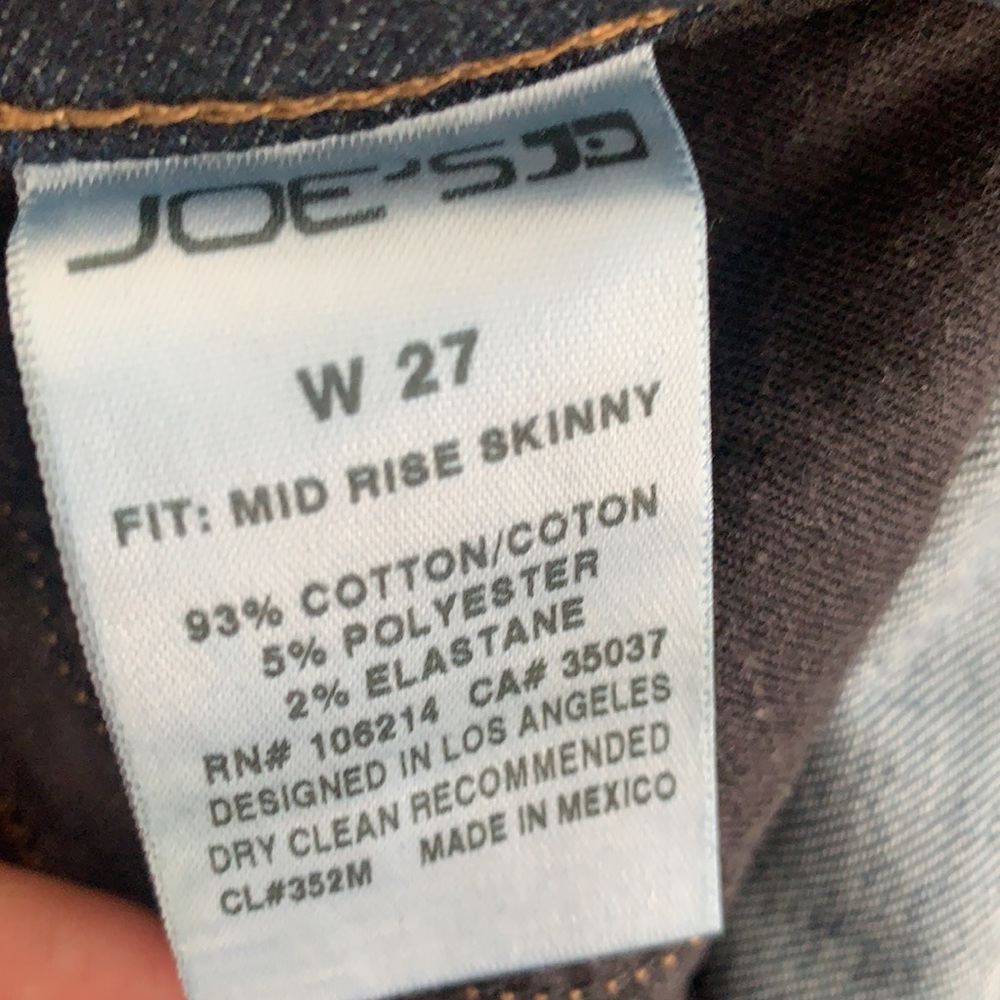 Joe’s Jeans Ripped Mid Rise Skinny - Picture 5 of 5